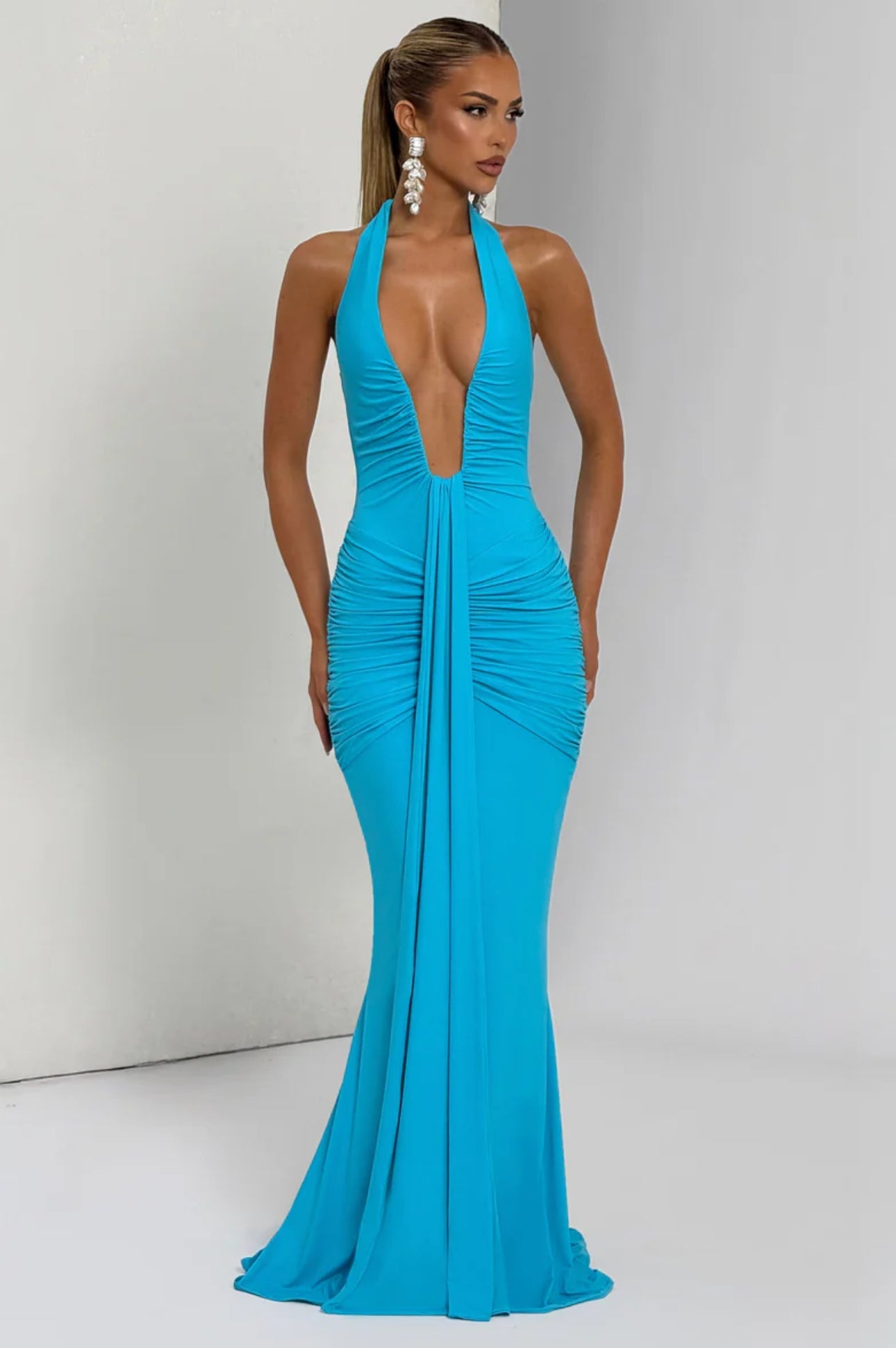 Vestido Tatiana™ | Elegancia fluida con escote halter
