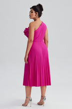 Valeria Curvy™  | Vestido Midi Plisado de Un Hombro con Volantes