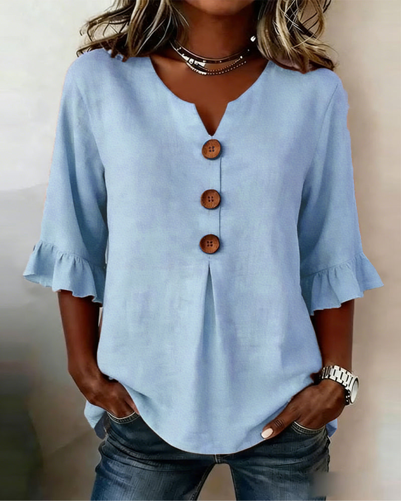 Sofía | Blusa lisa de algodón y lino con botones de madera y volantes