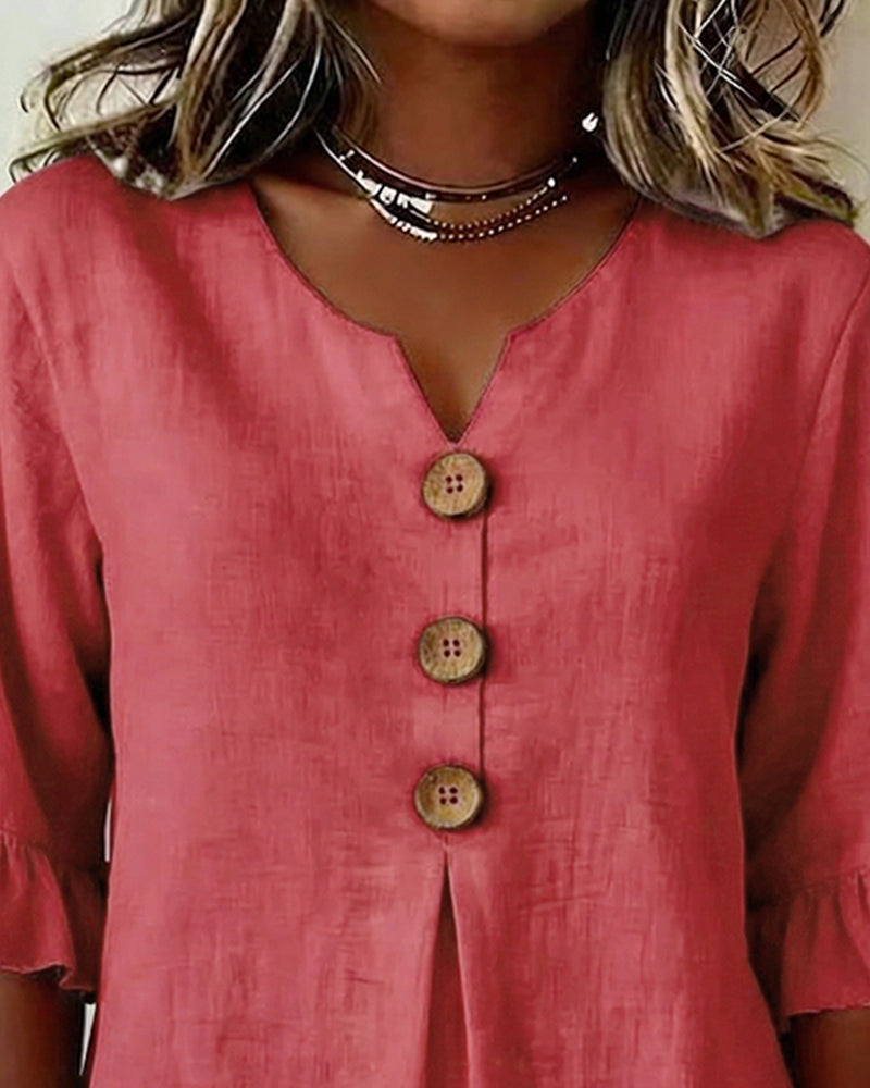 Sofía | Blusa lisa de algodón y lino con botones de madera y volantes
