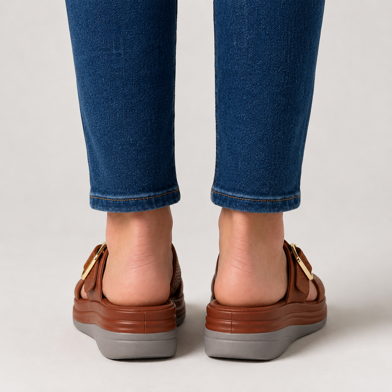 Sandalia Calypso™ | Comodidad y Estilo Todo el Día, Edición Limitada