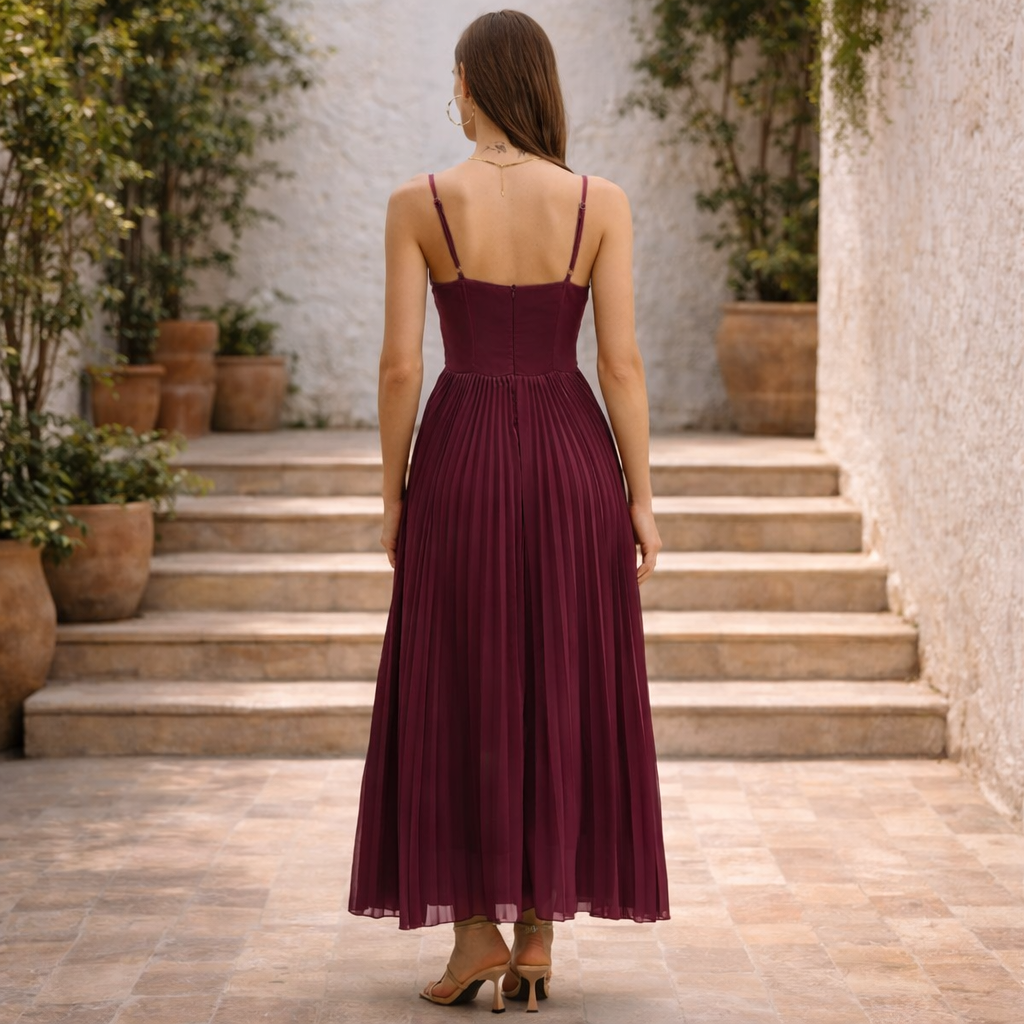 VESTIDO RUBY™  | Movimiento y elegancia en tono vino