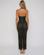 Vestido Almudena™ | Elegancia con carácter en encaje