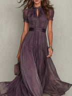 Flavia | Vestido largo violeta con escote en forma de llave para mujer
