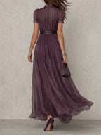 Flavia | Vestido largo violeta con escote en forma de llave para mujer