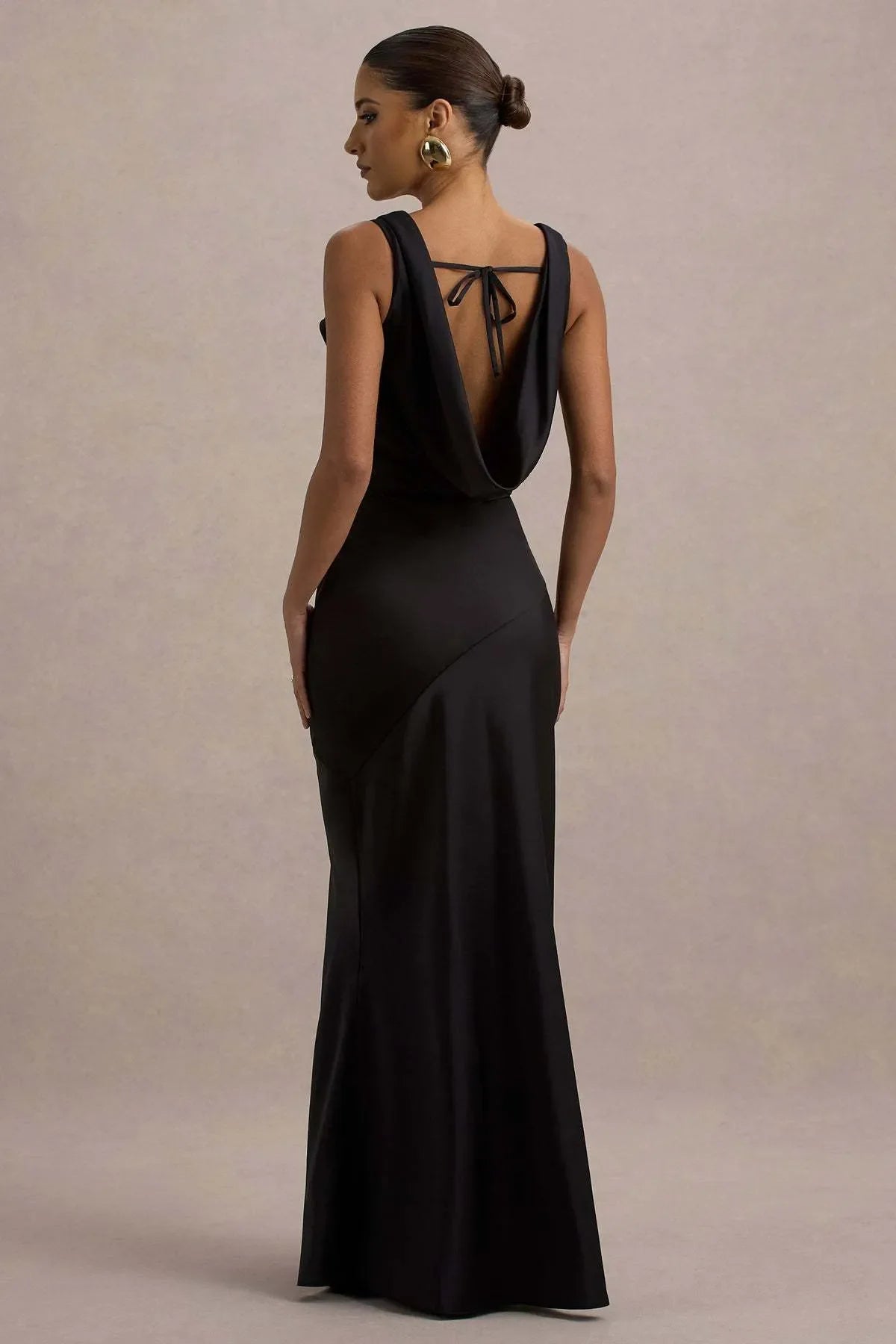 Gael™ | Vestido Largo Escote Cascada