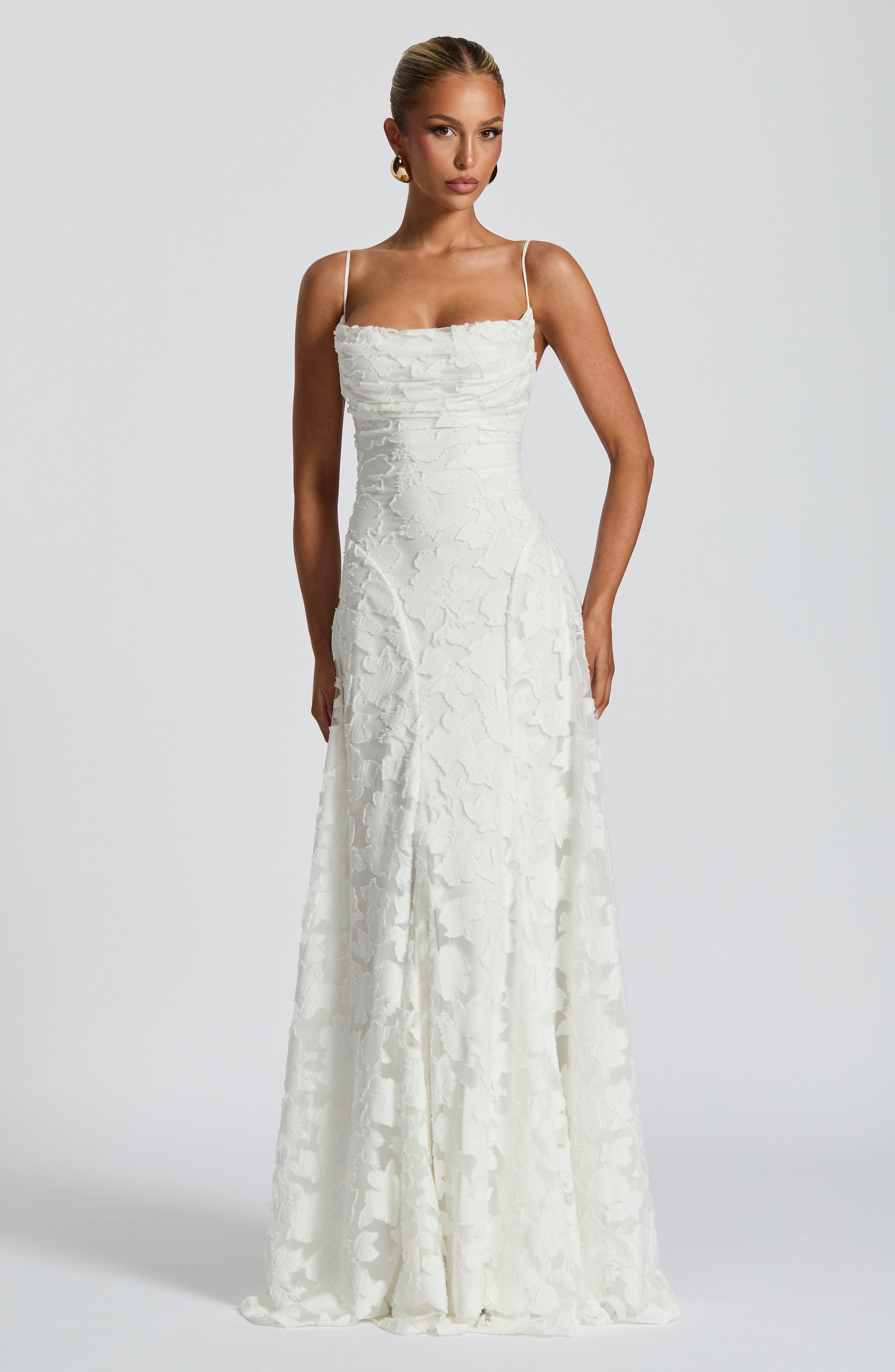 Vestido Manuela™ | Elegancia fluida con acabado sofisticado